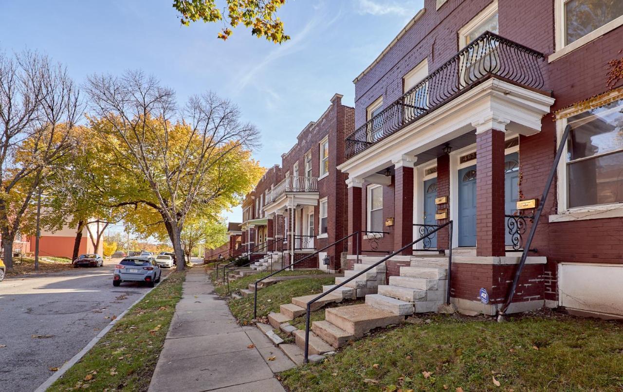 Forest Park, Science Center, Bjc & Cwe Restaurants Tower Grove エクステリア 写真